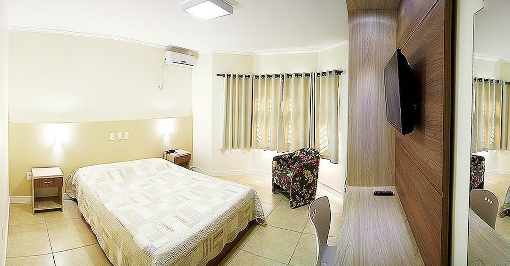 Senior Parque Hotel Santa Rosa  Zimmer foto